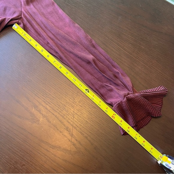 Free People women’s burgundy blouse. Size small. - Picture 4 of 7